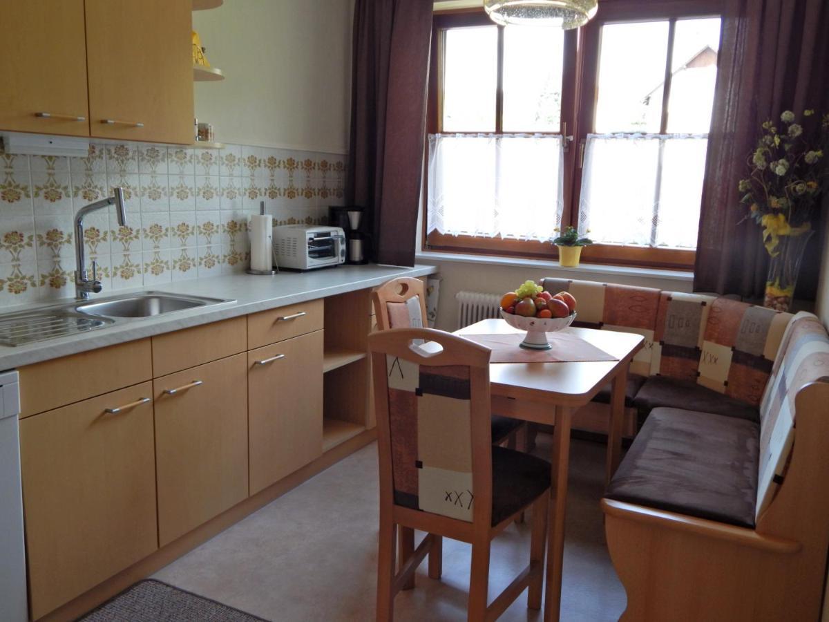 Апартаменти Haus Lindenhofer Еммерсдорф-ан-дер-Донау Номер фото